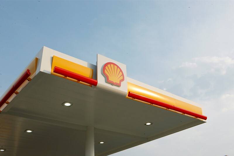 Shell akaryakıt istasyonu